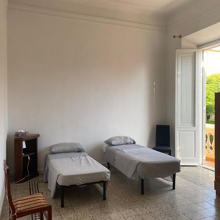 Hotel Casa Sofia à Livourne Extérieur photo